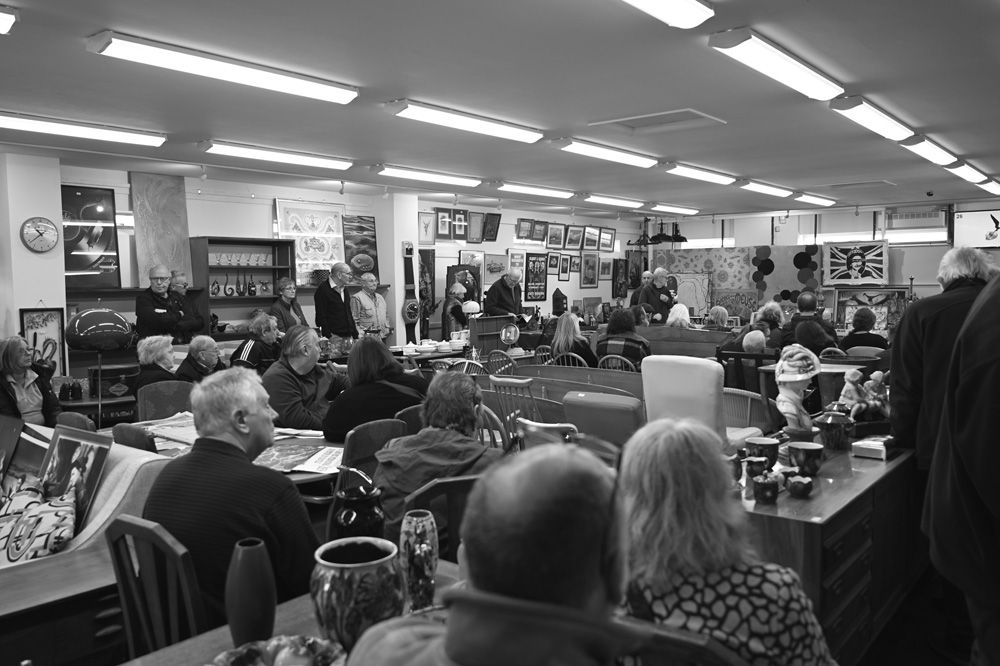 Fine Art &amp; Interiors Auctions image