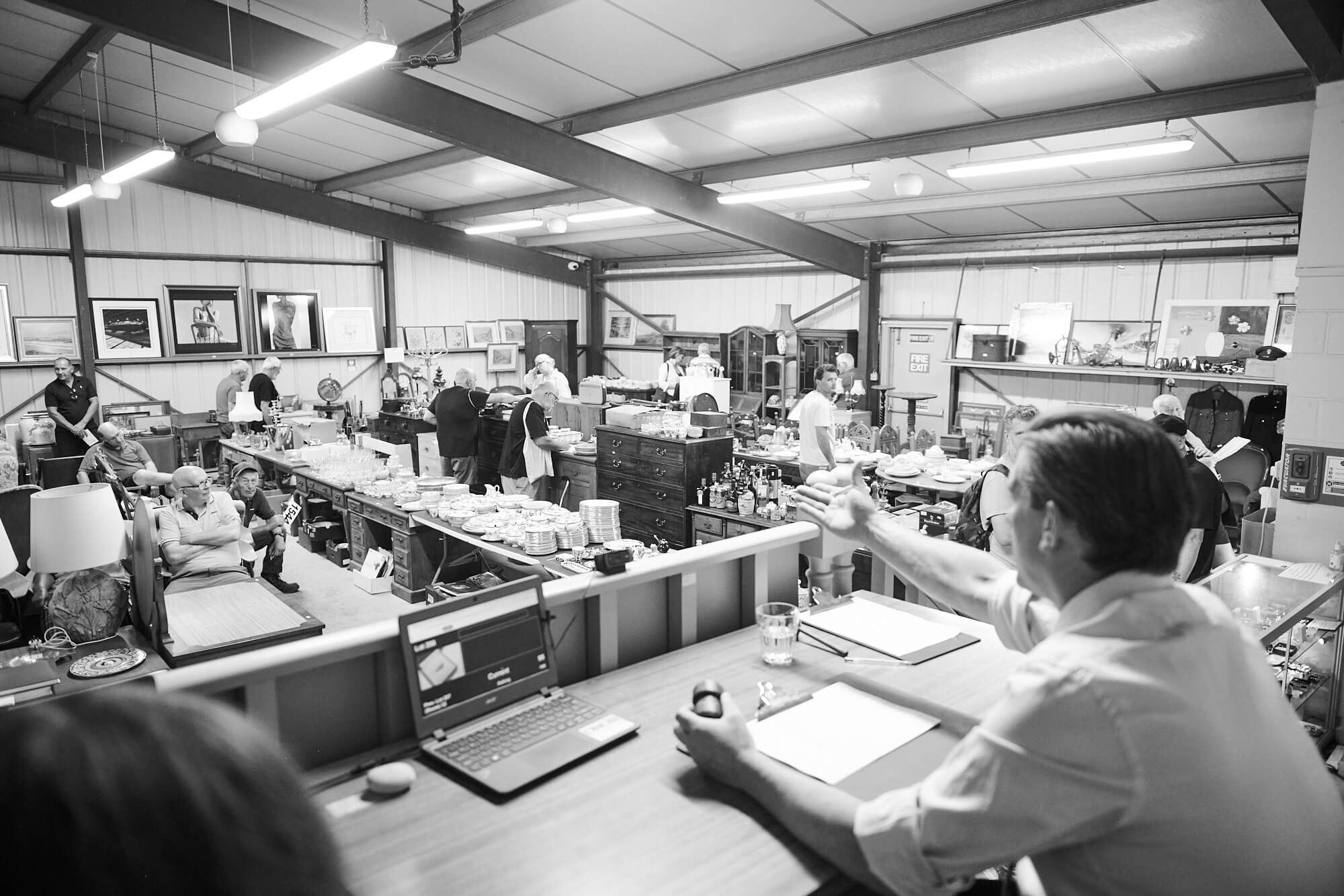 Auction <br>Centre image